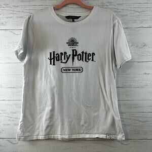 Harry Potter White Felt Graphic Short Sleeve Shirt Size M